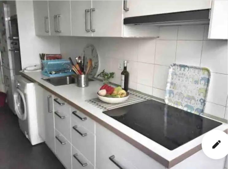 Apartamento Piso Centrico, Bonito, Acogedor, Aire Acondicionado Y Piscina Enfrente De Casa Madrid Exterior foto